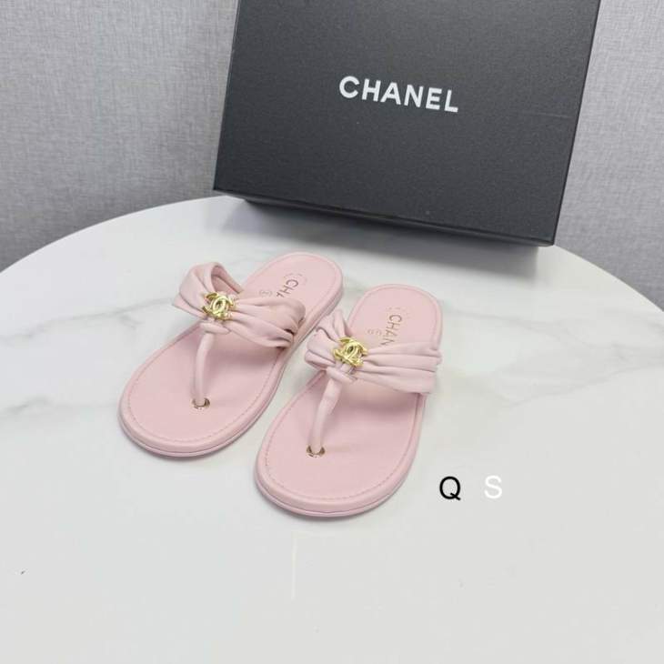 Picture of Chanel Slippers _SKUChanelsz35-40YS05123068
